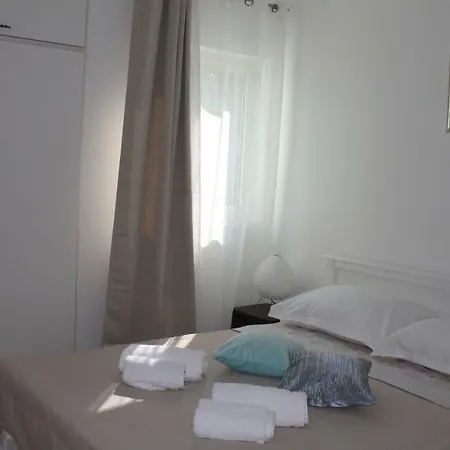 Appartement Lapis Savar