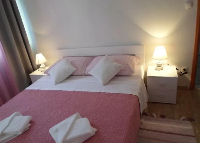 Apartman Lapis *