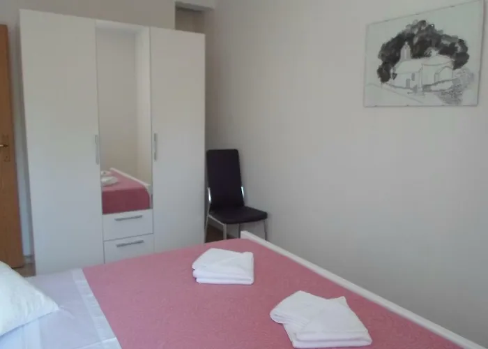 Apartman Lapis *