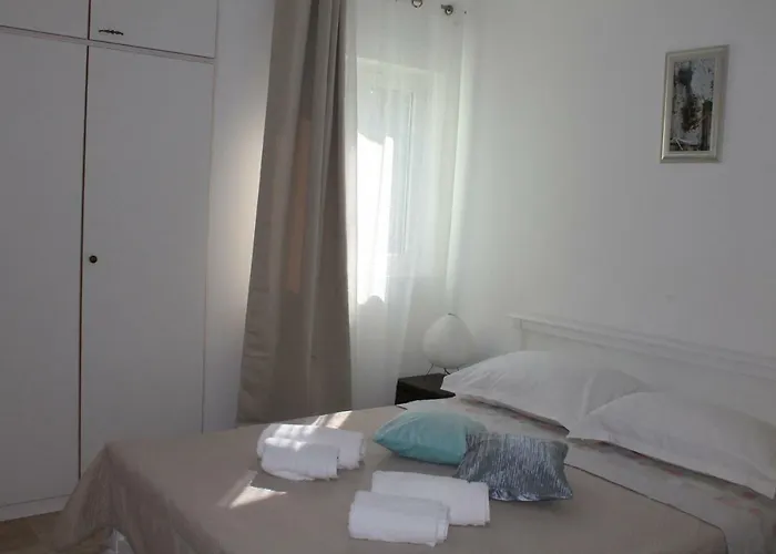 Appartement Lapis Savar